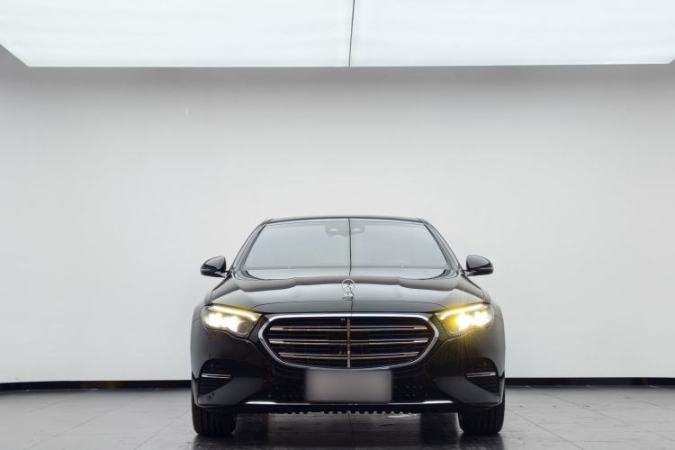 Used Mercedes-Benz E-Class 2025 E 300 L Stylish Model Exterior 1