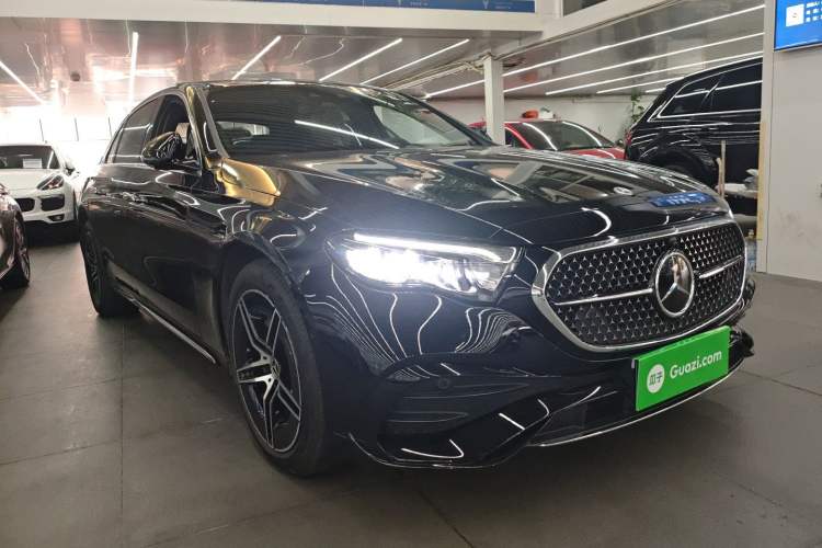 Used Mercedes-Benz E-Class 2025 Facelift E 300 L Luxury Sport Edition Exterior 1