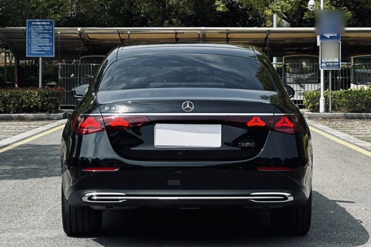 Used Mercedes-Benz E-Class 2025 Facelift E 300 L Fashion Edition Exterior 12