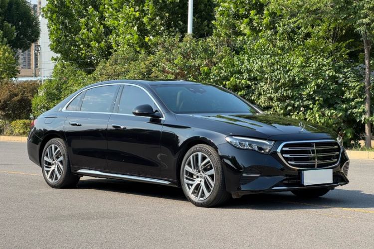 Used Mercedes-Benz E-Class 2025 E 300 L Stylish Model Exterior 2