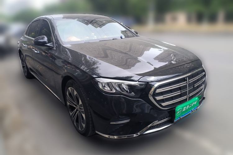 Used Mercedes-Benz E-Class 2025 Facelift E 300 L Luxury Edition Exterior 2