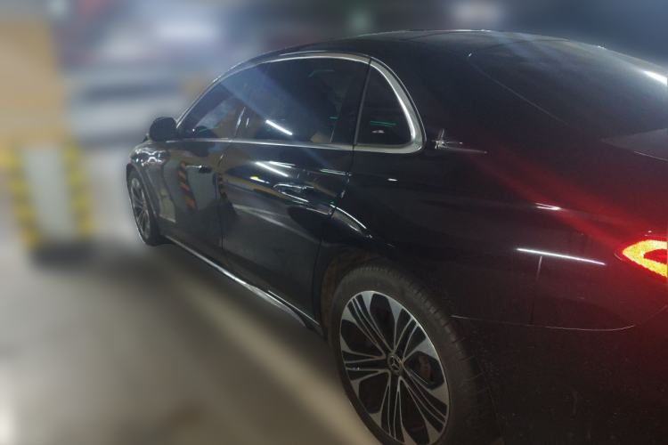 Used Mercedes-Benz E-Class 2025 Facelift E 300 L Luxury Edition Exterior 3