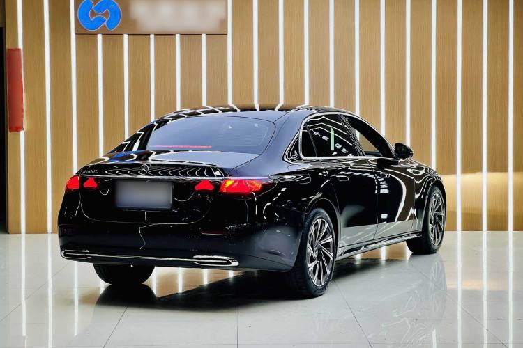 Used Mercedes-Benz E-Class 2025 E 300 L Stylish Model Exterior 4