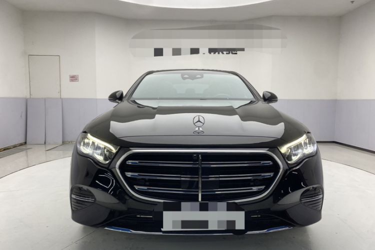 Used Mercedes-Benz E-Class 2025 Facelift E 300 L Luxury Edition Exterior 5