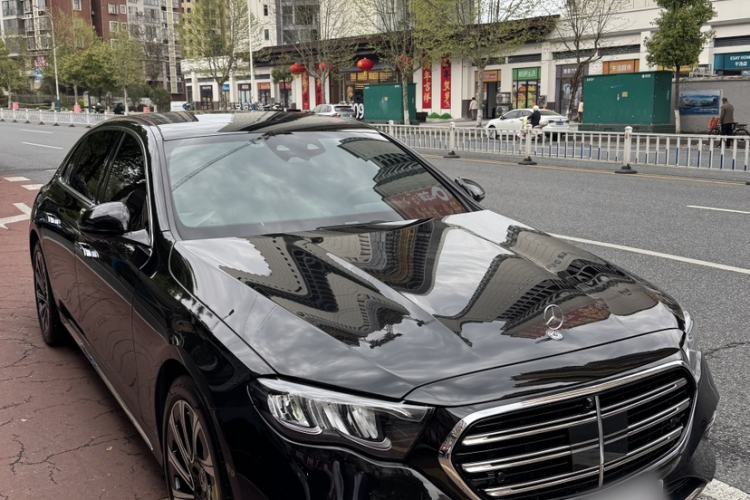 Used Mercedes-Benz E-Class 2025 E 300 L Luxury Model Exterior 5