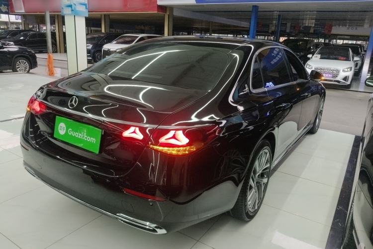 Used Mercedes-Benz E-Class 2025 E 300 L Stylish Model Exterior 5