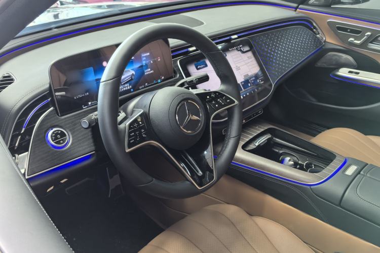 Used Mercedes-Benz E-Class 2025 Facelift E 300 L Fashion Edition Exterior 5