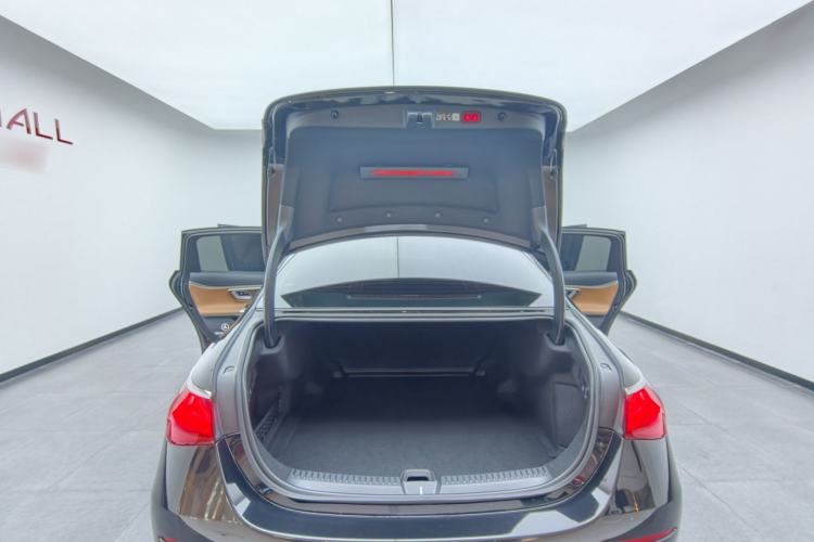 Used Mercedes-Benz E-Class 2025 E 300 L Stylish Model Exterior 6