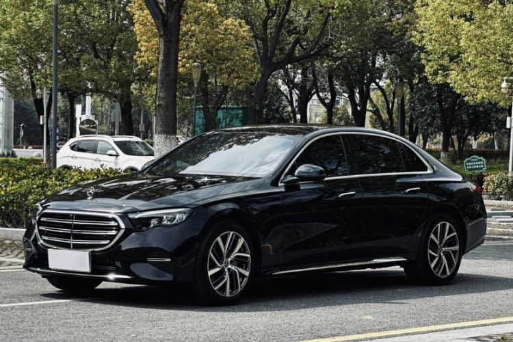 Used Mercedes-Benz E-Class 2025 Facelift E 300 L Fashion Edition Exterior 7