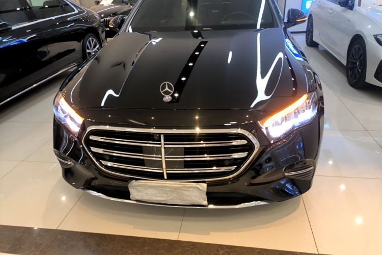 Used Mercedes-Benz E-Class 2025 E 300 L Luxury Model Front