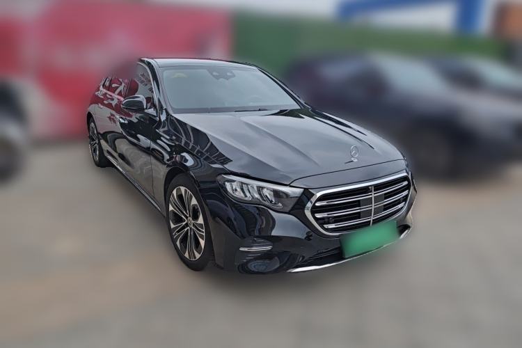 Used Mercedes-Benz E-Class 2025 Facelift E 300 L Luxury Edition Front Right 45 Deg