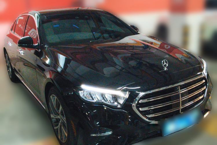 Used Mercedes-Benz E-Class 2025 Facelift E 300 L Fashion Edition Front Right 45 Deg