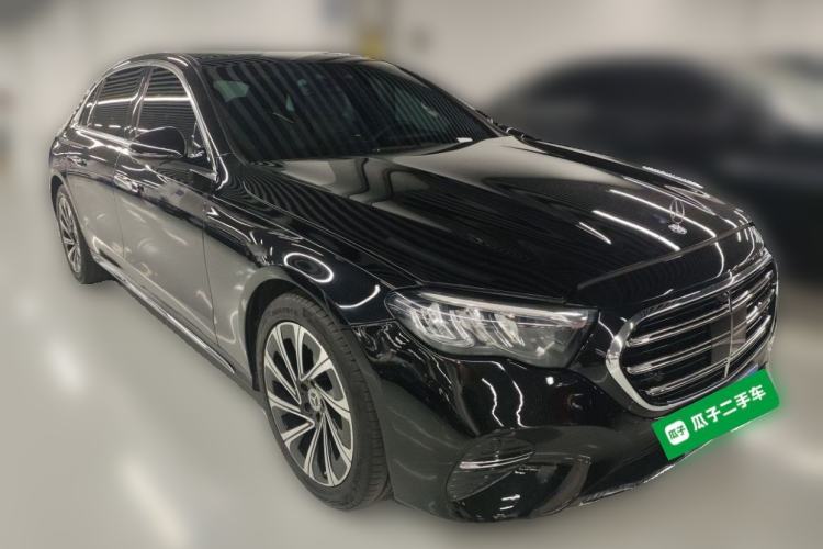 Used Mercedes-Benz E-Class 2025 E 300 L Luxury Model Front Right 45 Deg