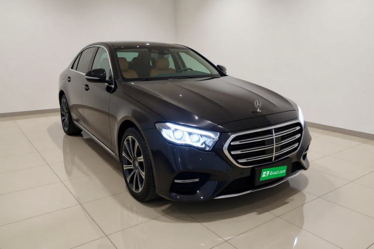 Used Mercedes-Benz E-Class 2025 E 300 L Luxury Model Front Right 45 Deg