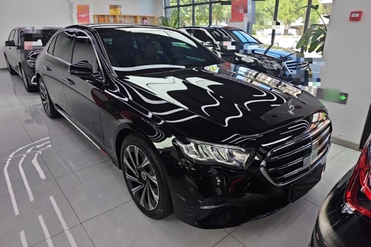 Used Mercedes-Benz E-Class 2025 E 300 L Luxury Model Front Right 45 Deg