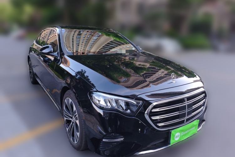 Used Mercedes-Benz E-Class 2025 Facelift E 300 L Luxury Sport Edition Front Right 45 Deg