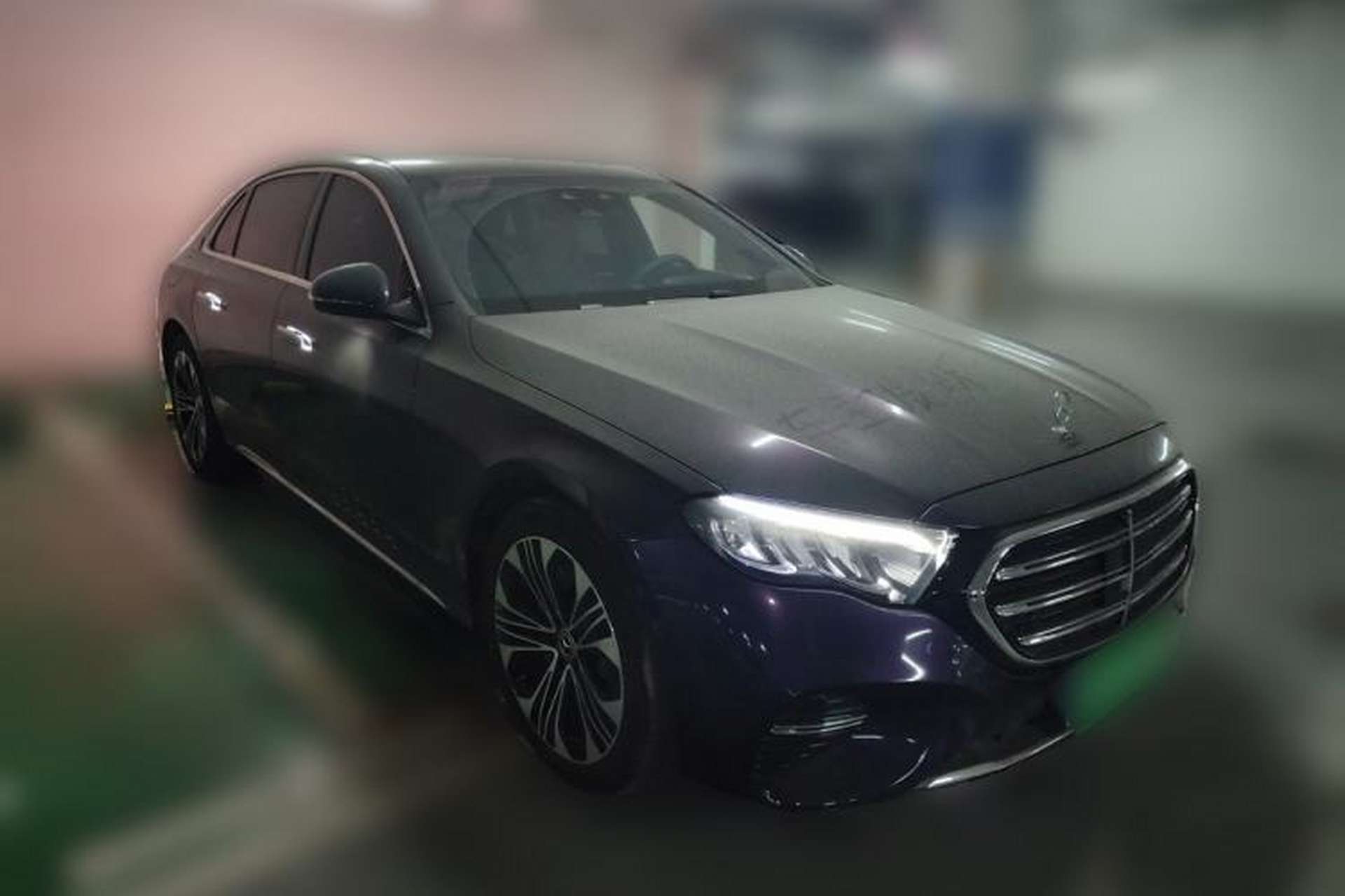 Used Mercedes-Benz E-Class 2025 Facelift E 300 L Luxury Edition Front Right 45 Deg