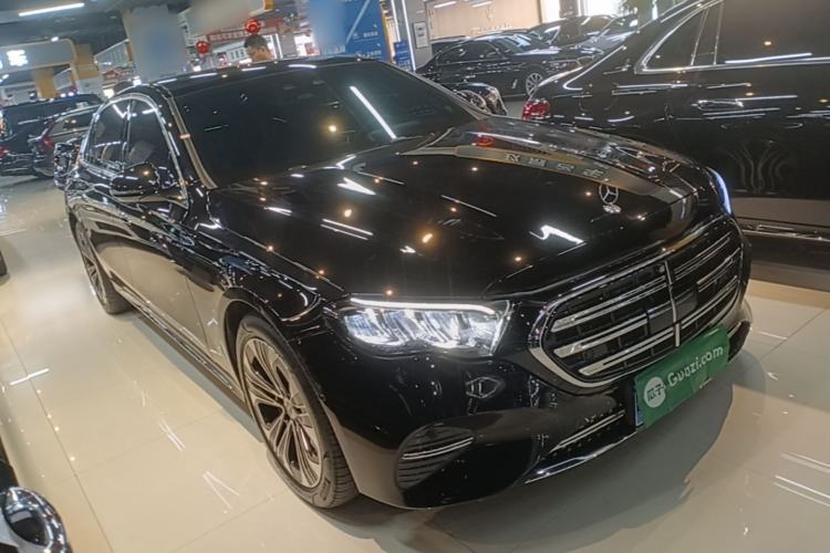 Used Mercedes-Benz E-Class 2025 Facelift E 300 L Luxury Edition Front Right 45 Deg