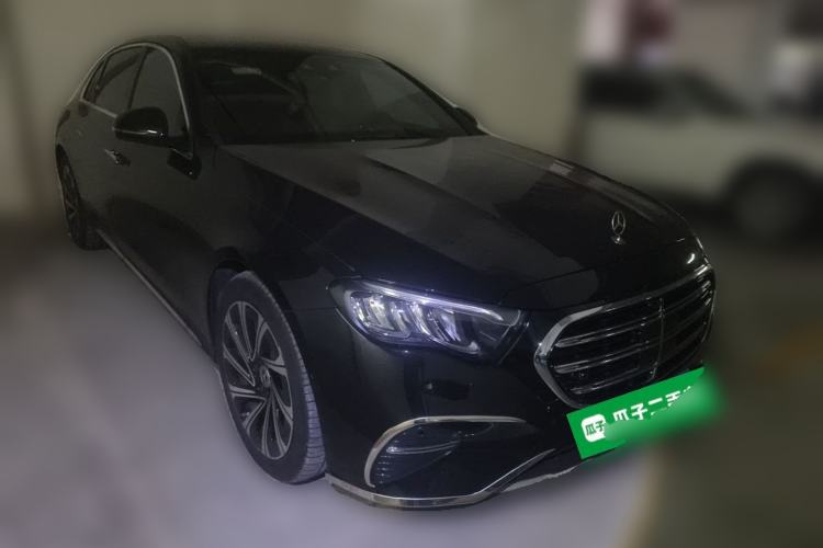 Used Mercedes-Benz E-Class 2025 E 300 L Luxury Model Front Right 45 Deg
