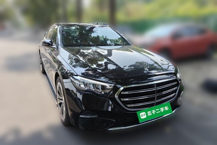 Used Mercedes-Benz E-Class 2025 Facelift E 300 L Fashion Edition Front Right 45 Deg