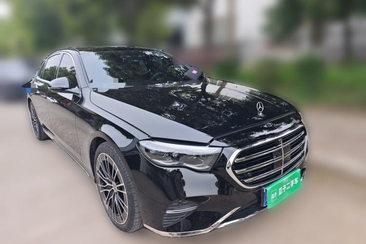 Used Mercedes-Benz E-Class 2025 Facelift E 300 L Premium Edition Front Right 45 Deg