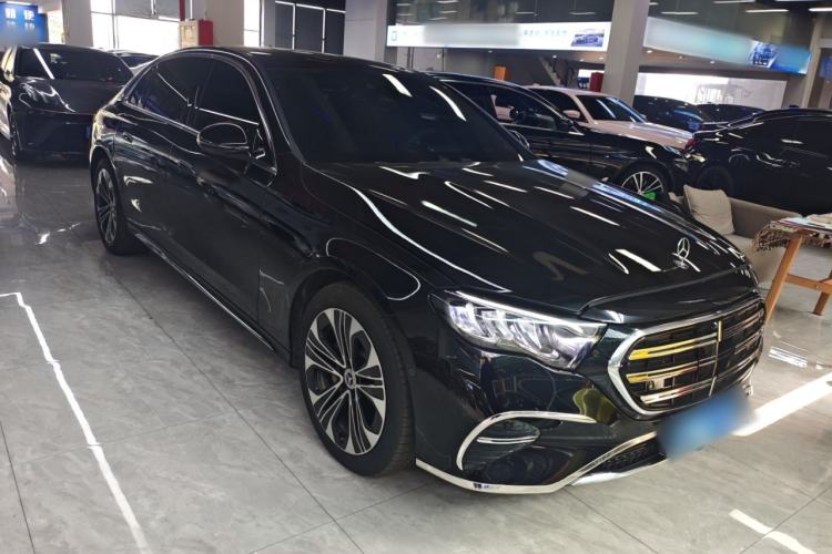 Used Mercedes-Benz E-Class 2025 Facelift E 300 L Luxury Edition Front Right 45 Deg