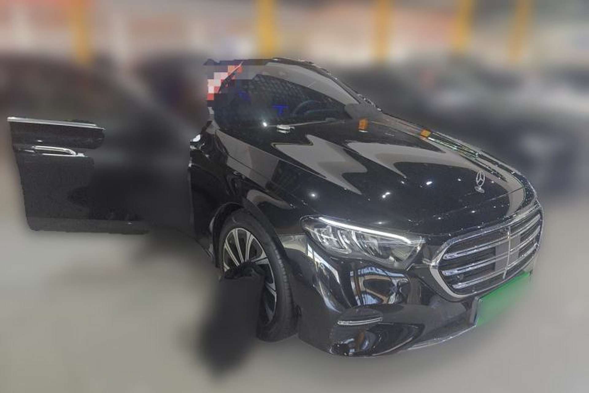 Used Mercedes-Benz E-Class 2025 E 300 L Luxury Model Front Right 45 Deg