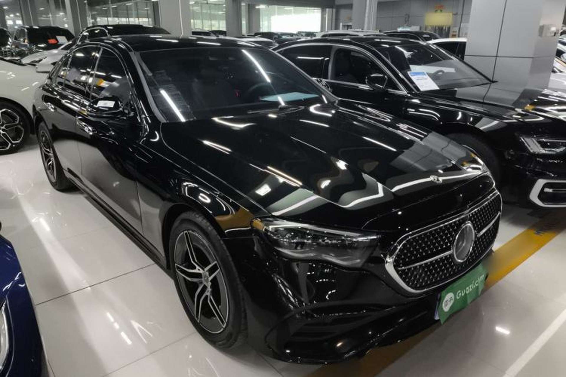 Used Mercedes-Benz E-Class 2025 Refresh E 300 Fashion Edition Sport Version Front Right 45 Deg
