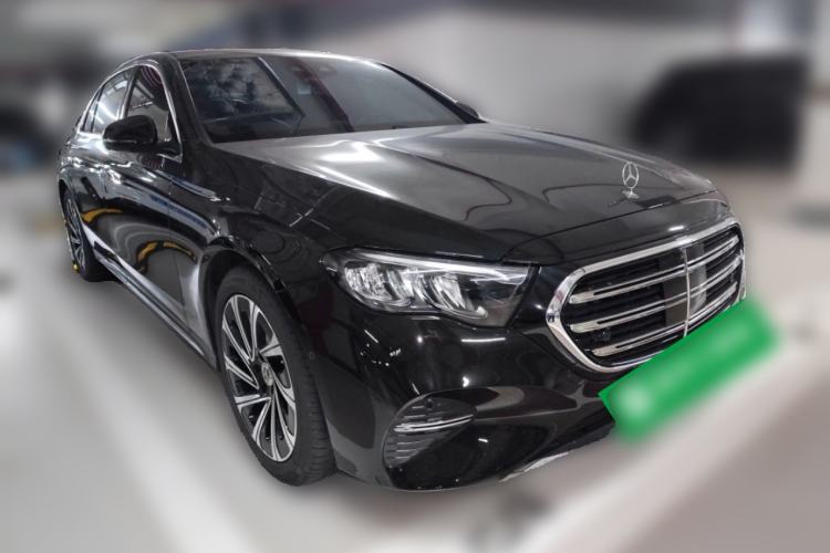 Used Mercedes-Benz E-Class 2025 E 300 L Luxury Model Front Right 45 Deg