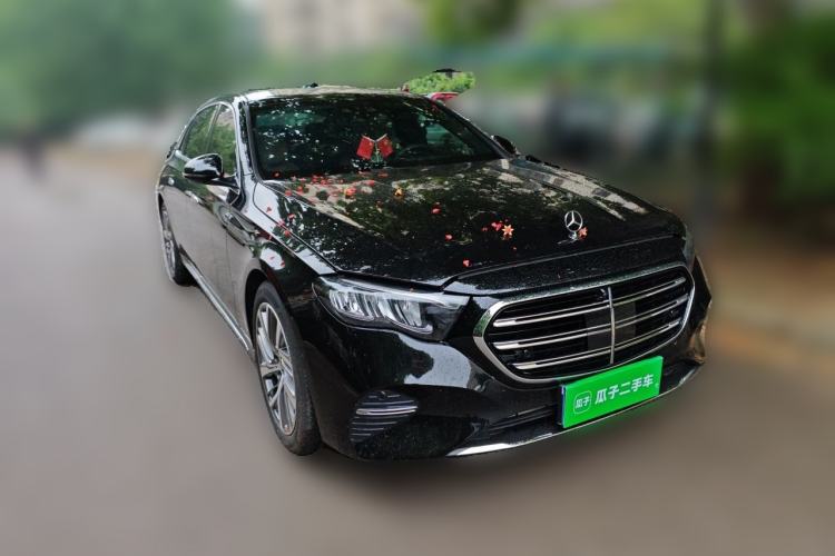 Used Mercedes-Benz E-Class 2025 E 300 L Stylish Model Front Right 45 Deg