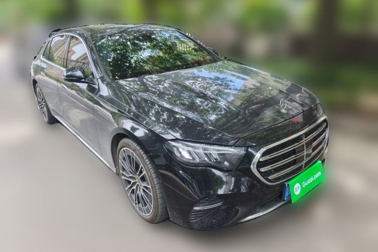 Used Mercedes-Benz E-Class 2025 Facelift E 300 L Luxury Edition Front Right 45 Deg