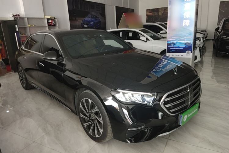 Used Mercedes-Benz E-Class 2025 E 300 L Luxury Model Front Right 45 Deg