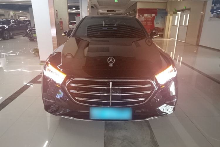 Used Mercedes-Benz E-Class 2025 E 300 L Stylish Model Front