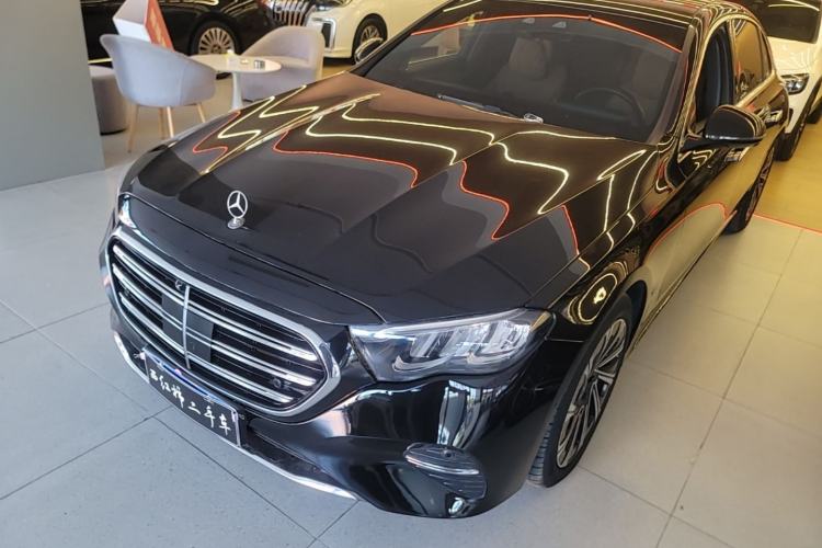 Mercedes-Benz E-Class 2025 E 300 L Luxury Model