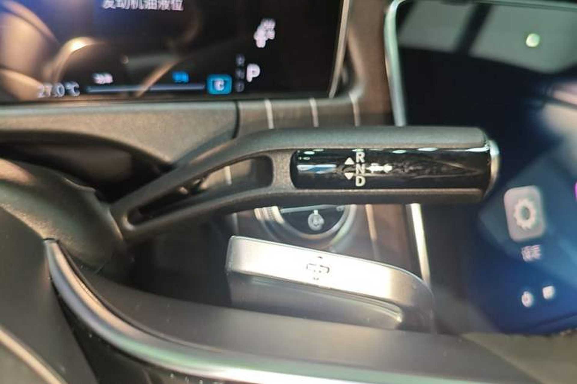 Used Mercedes-Benz E-Class 2025 Facelift E 300 L Fashion Edition Gear Lever