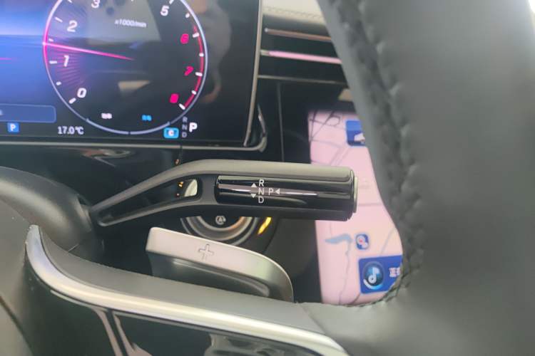 Used Mercedes-Benz E-Class 2025 E 300 L Luxury Model Gear Lever