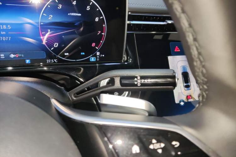 Used Mercedes-Benz E-Class 2025 E 300 L Luxury Model Gear Lever
