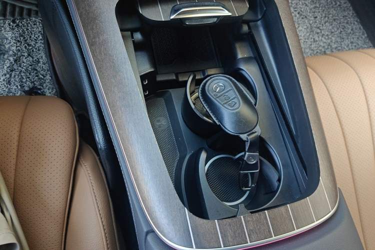 Used Mercedes-Benz E-Class 2025 E 300 L Luxury Model Gear Lever