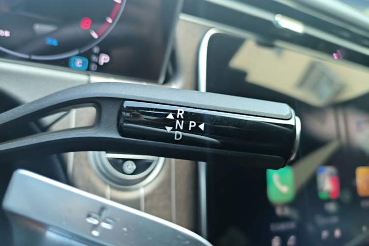 Used Mercedes-Benz E-Class 2025 E 300 L Stylish Model Gear Lever
