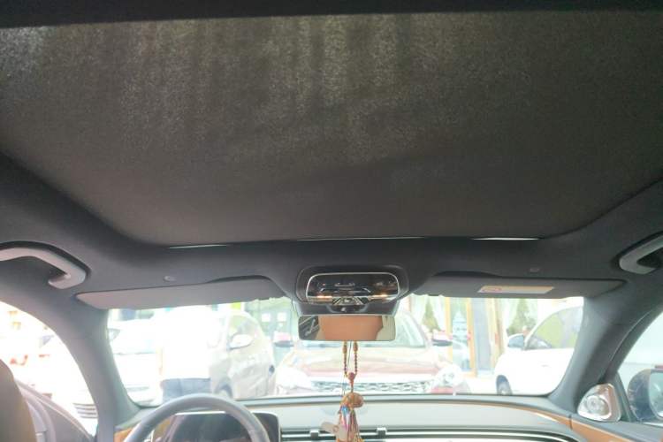 Used Mercedes-Benz E-Class 2025 Facelift E 300 L Luxury Edition Headliner