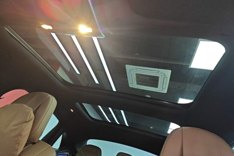 Used Mercedes-Benz E-Class 2025 E 300 L Luxury Model Headliner