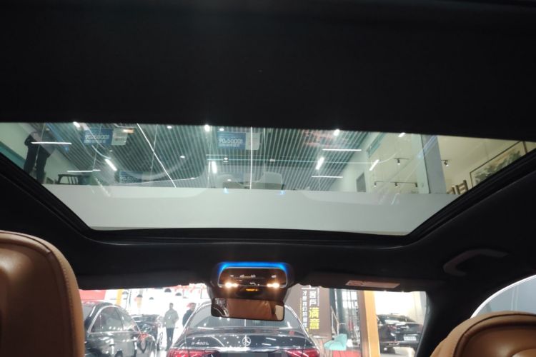Used Mercedes-Benz E-Class 2025 Facelift E 300 L Luxury Edition Headliner