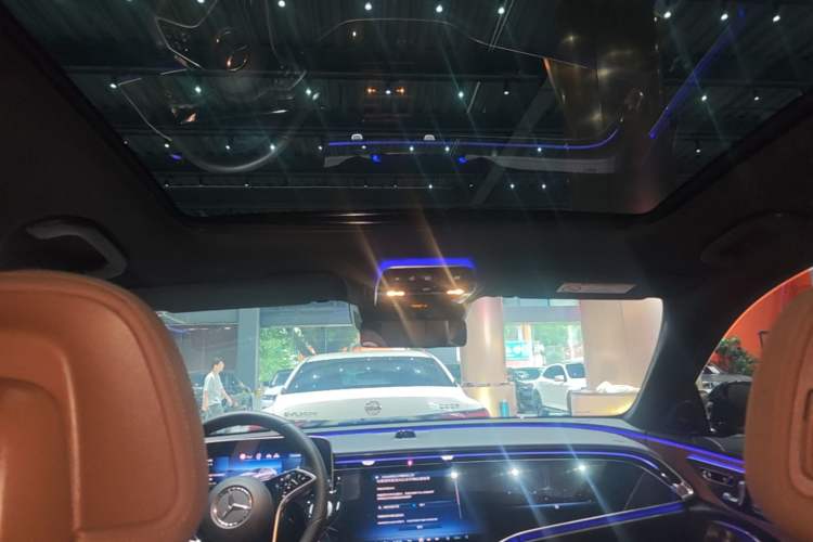 Used Mercedes-Benz E-Class 2025 E 300 L Luxury Model Headliner