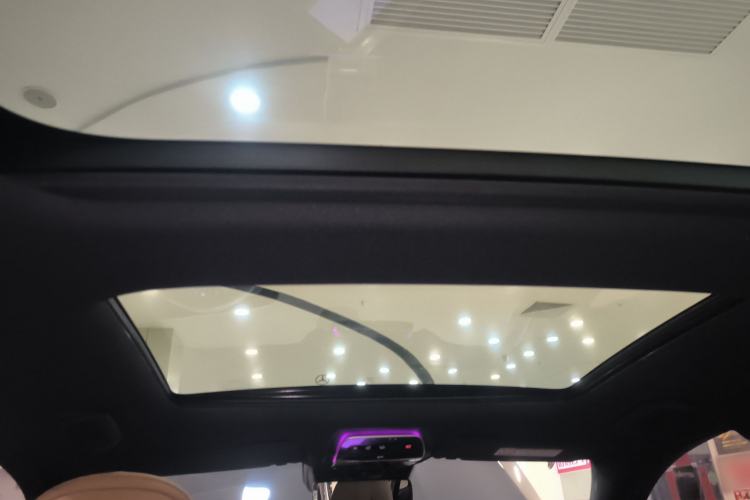Used Mercedes-Benz E-Class 2025 E 300 L Stylish Model Headliner
