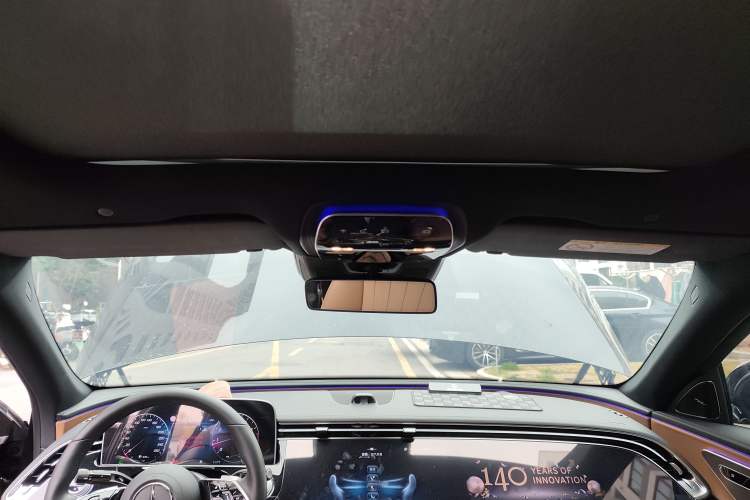 Used Mercedes-Benz E-Class 2025 E 300 L Luxury Model Headliner