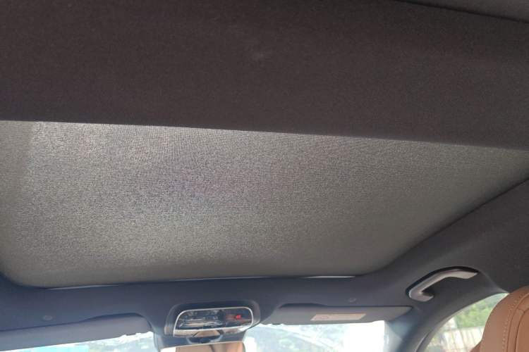 Used Mercedes-Benz E-Class 2025 Facelift E 300 L Fashion Edition Headliner