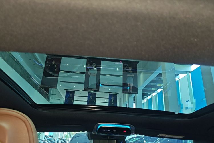 Used Mercedes-Benz E-Class 2025 Facelift E 300 L Fashion Edition Headliner