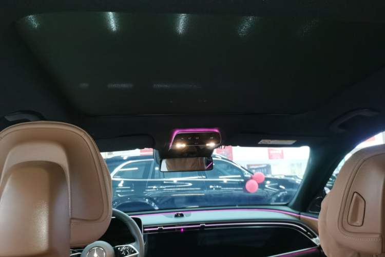 Used Mercedes-Benz E-Class 2025 E 300 L Luxury Model Headliner