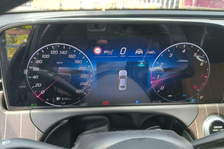 Used Mercedes-Benz E-Class 2025 E 300 L Stylish Model Instrument Cluster