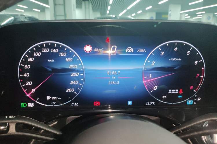 Used Mercedes-Benz E-Class 2025 E 300 L Luxury Model Instrument Cluster